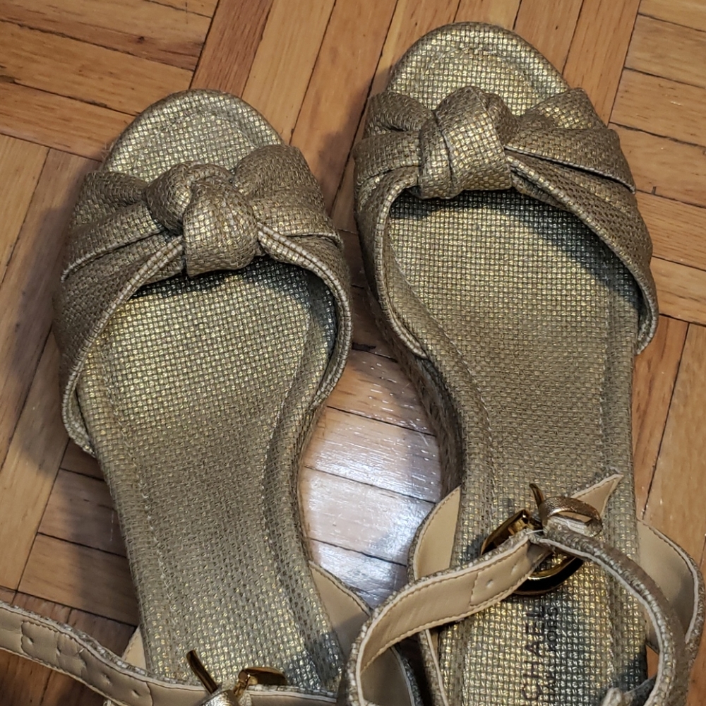 Michael Kors sandal - Picture 2 of 8